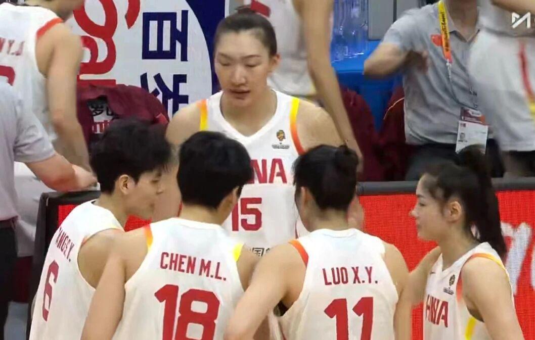 华体会正版下载-中国女篮旗开得胜，81-68轻取非洲亚军，李月汝21+11杨舒予14+5+7