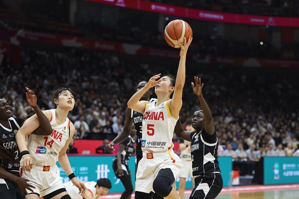 HTH SPORTS中国-家有一老如有一宝！老将王思雨轰17分5板6助，赛后三字点爆发真因